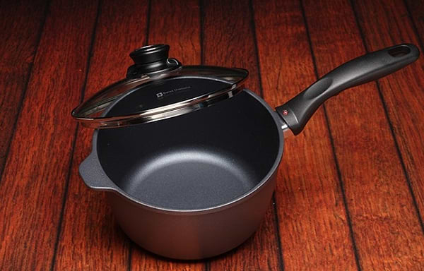 Фото - Уценка - Ковш Swiss Diamond Standard 3 л (6720)