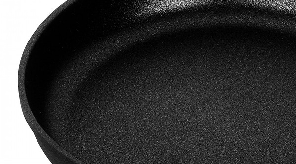 Фото - Сковорода універсальна Swiss Diamond XD Induction 18 см (XD6418Ti)