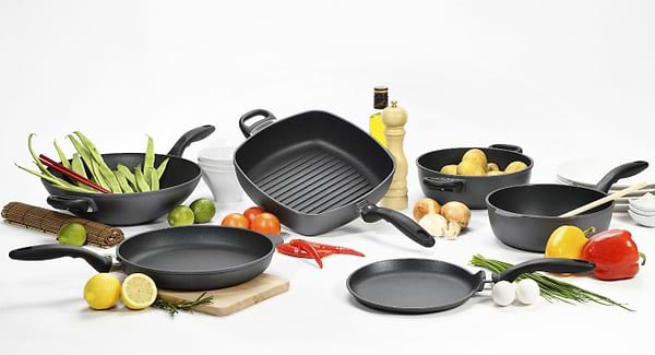 Фото - Сковорода для млинців Swiss Diamond XD Induction 26 см (XD6226i)