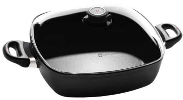 Фото - Сотейник Swiss Diamond XD Induction 28х28 см з кришкою (XD66282ic)