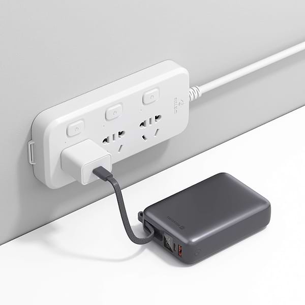 Фото - Батарея мобільна Swissten 20000 mAh 45 Вт з кабелем Type-C Silver (8595217490833)