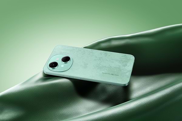 Фото - Смартфон Tecno Spark Go 1 4/128GB Magic Skeen Green