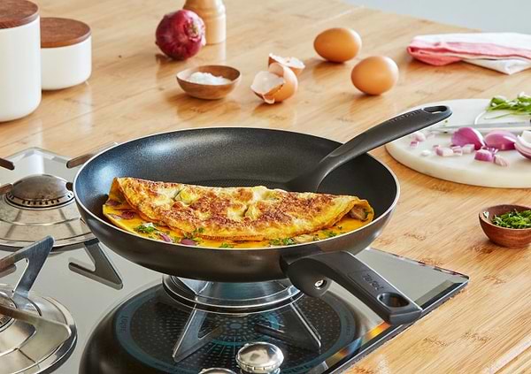 Фото - Уценка - Сковорода универсальная Tefal B5670553 Simply Clean  26 см
