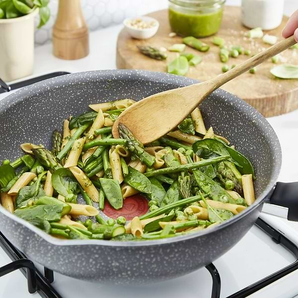 Фото - Сковорода універсальна Tefal B5790742 COOK NATURAL 30 см