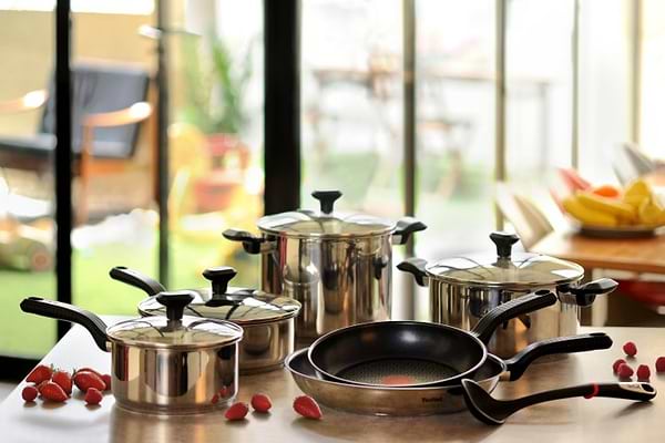 Фото - Сковорода універсальна Tefal G7260544  COMFORT MAX  26 см