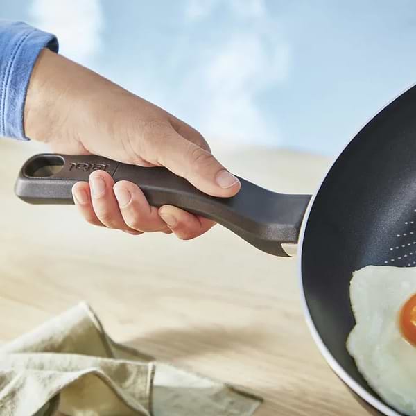 Фото - Сковорода универсальная Tefal H0560342_SET So'Light 22 см с крышкой