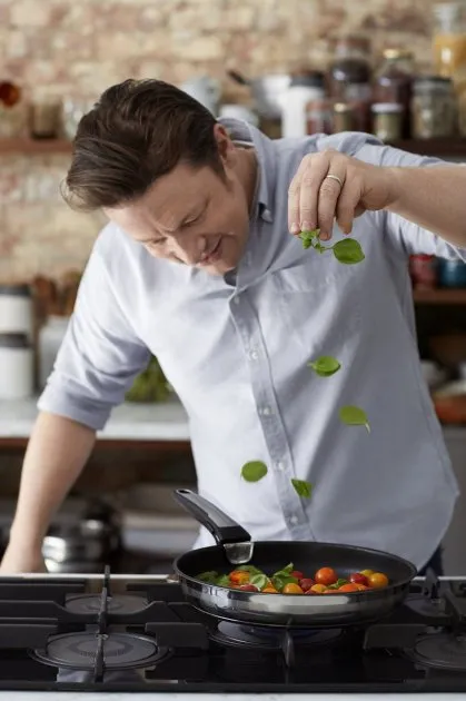 Фото - Набор посуды со съемной ручкой Tefal L9569032 Ingenio Jamie Oliver 5 пр