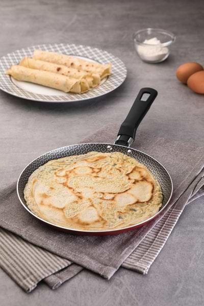 Фото - Сковорода для млинців Tramontina Loreto 22 см (20389/722)