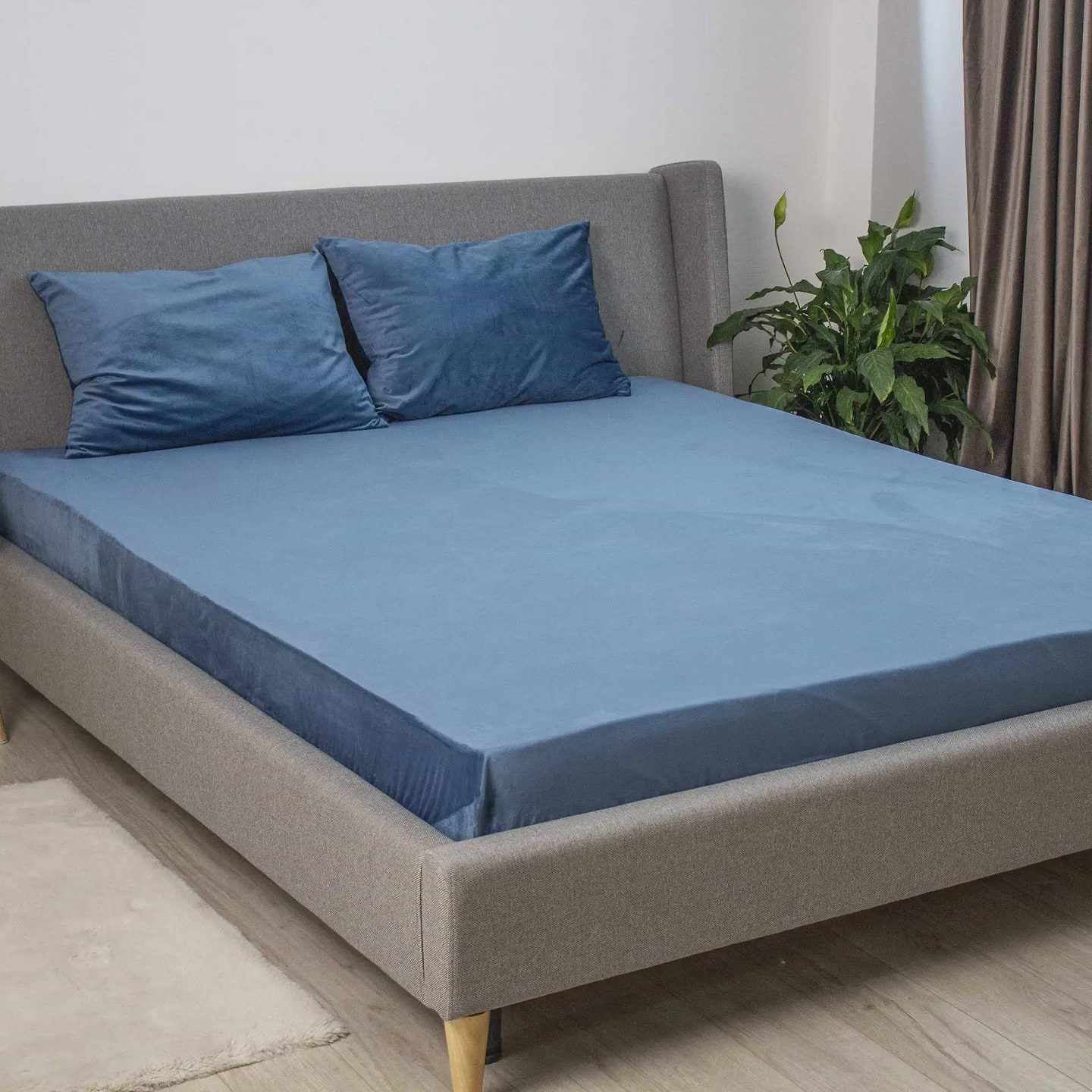 Простирадло полуторне ТЕП Простирадло ТЕП "VELOUR" з резинкою 160х200 см (скрутка) Темно-синій