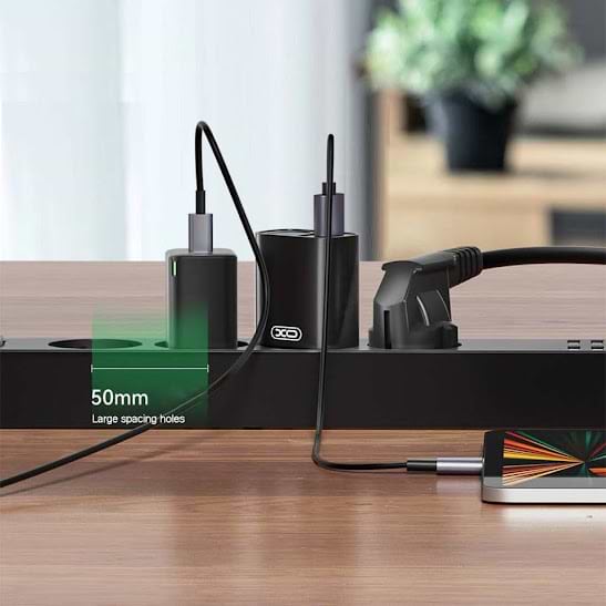 Фото - Сетевой фильтр XO 2 розетки + 3 USB 1.8 м (WL10)