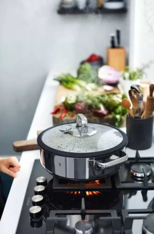 Фото - Кастрюля WMF 1743016040 Vitalis Aroma с пароваркой 28 см