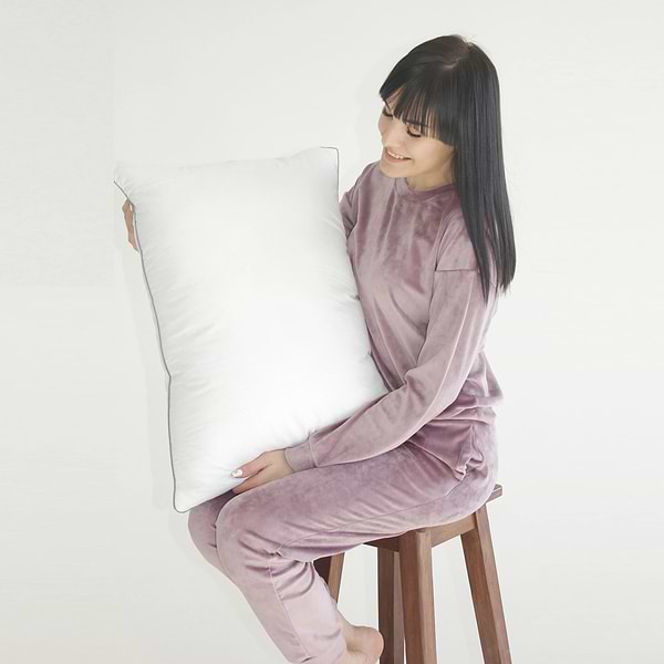 Фото - Подушка стандартная MirSon №2740 Royal Silver Wool 70х70 см (2200005197950)