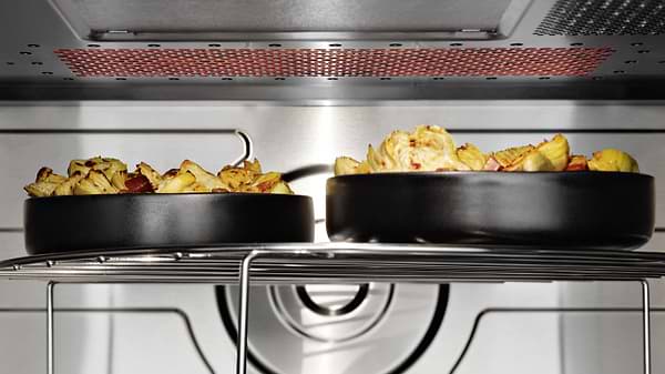 Фото - Микроволновая печь (СВЧ) встраиваемая Miele M 7244 TC OBSW