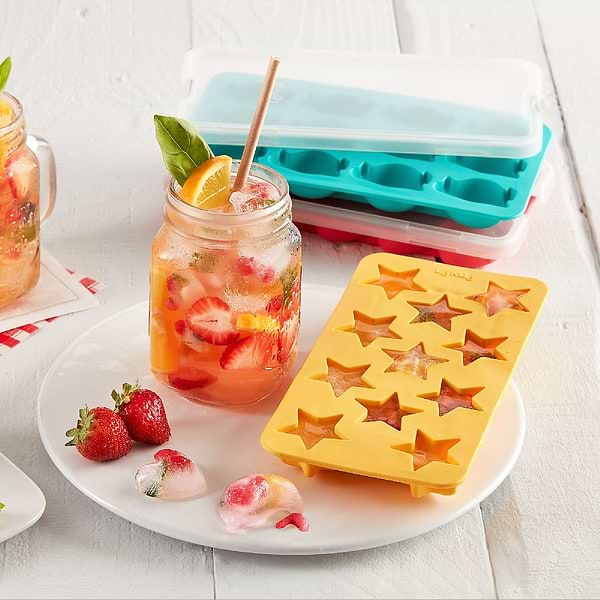 Фото - Форма для льоду Lekue ''зірочки'' Ice&Ice Trays 22х11 см (882425)