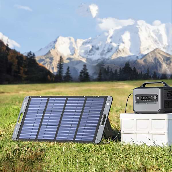 Фото - Портативна сонячна панель UGREEN Solar Panel SC100 100W IP67 MPPT XT60+MC4 (15113_WV)