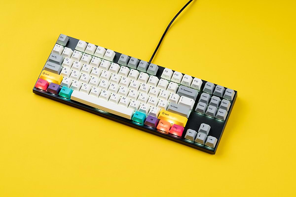 Фото - Клавиатура беспроводная игровая Varmilo APT87 CMYK, K-Prestige Silent, WL/USB-A, White Led (A92A024F8A5A17A007)