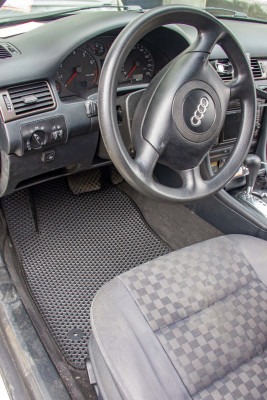 Фото - EVA коврики в салон авто EVAtech для A6 (C5) 4WD Audi 1997-2001 2 поколение Sedan EU (AU11281CLB5AV4RGB)