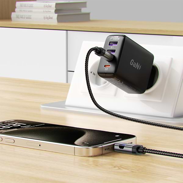 Фото - Кабель синхронизации данных AceFast USB 2.0 USB-C to USB-C, 1.2 м, 60W, 3.0A, digital display Black, C15-03 (6974316283720)