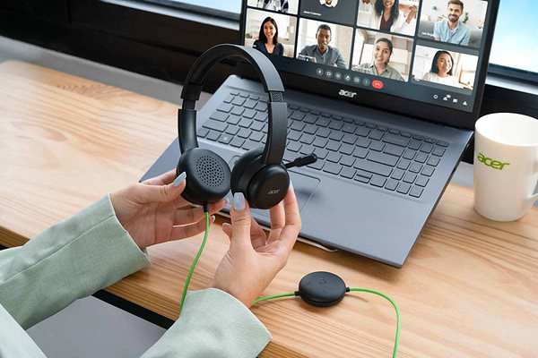 Фото - Гарнітура дротова Acer AHW250 Black (GP.HDS11.01N)