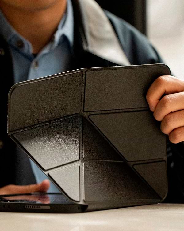 Фото - Чехол для планшета Native Union Active Case Black for iPad 11" A16 (ACTCSE-BLK-IP-109)