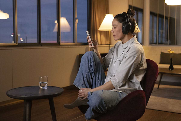 Фото - Навушники накладні бездротові Sennheiser Adapt 661