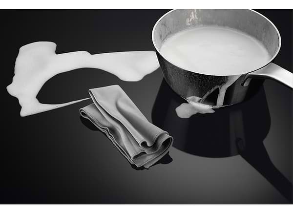 Фото - Варильна поверхня електрична AEG IAE84431FB