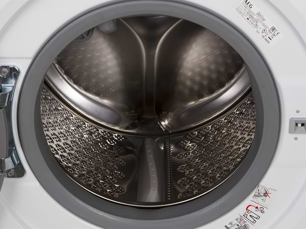 Фото - Стирально-сушильная машина AEG L8WBC61S