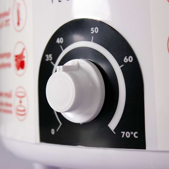 Фото - Сушилка для фруктов и овощей Prime Technics PFD 502 W