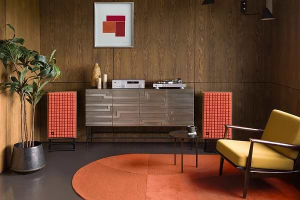 Фото - Виниловый проигрыватель JBL TT350 (JBLTT350WALEU)