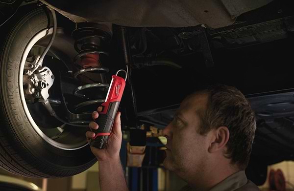 Фото - Фонарь аккумуляторный Milwaukee M12 SL-0 (4932430178)