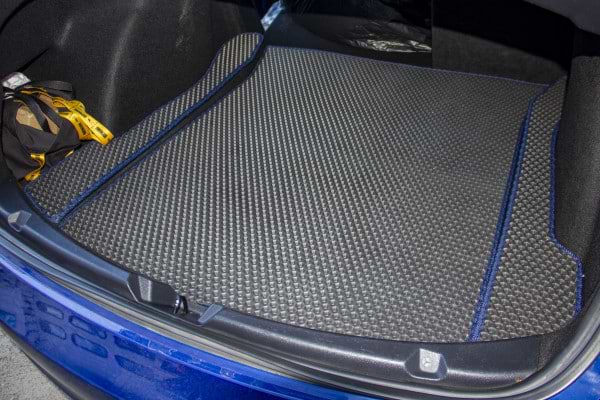 Фото - EVA коврик в багажник авто EVAtech для Model 3 Tesla 2017-2020 1 поколение Sedan USA (TA1592BE1RBB)