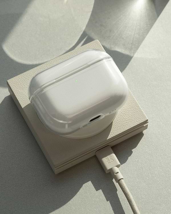 Фото - Чохол для навушників Native Union Clear Case Clear for Airpods Pro 3rd Gen (APPRO3-TRA)