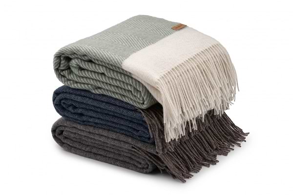 Фото - Плед полуторный Ardesto Leonardo Bianco 140x200 см зеленый (ART0504LB)