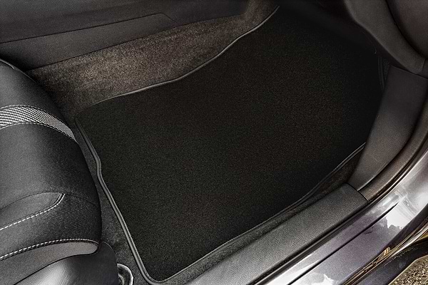 Фото - Коврики ворсовые в салон авто EVAtech Premium для Hyundai Genesis (DH) 2014 2 поколение Sedan EU черный кант HY11302AD2KH4VPB