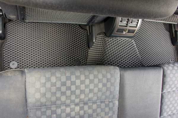 Фото - EVA коврики в салон авто EVAtech для A6 (C5) FWD Restyling Audi 2001-2004 2 поколение Combi EU (AU32841CBK5AV8SBB)