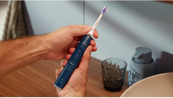 Фото - Зубна щітка електрична Philips Sonicare HX7403/05 серії 6100