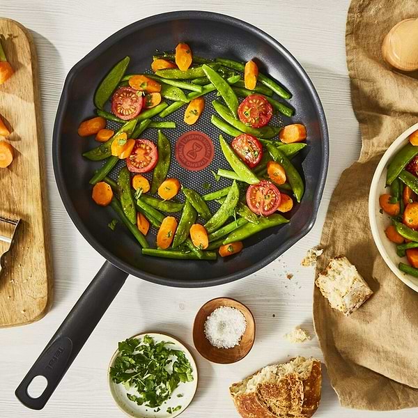 Фото - Уцінка - Сковорода універсальна Tefal B5660553_SET Family Day з кр 26 см