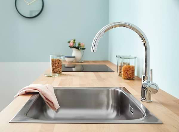 Фото - Кухонний змішувач Grohe BauClassic Хром (30577000)