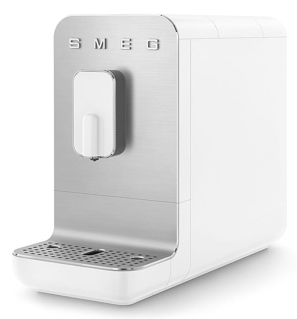 Фото - Кавомашина Smeg BCC01WHMEU
