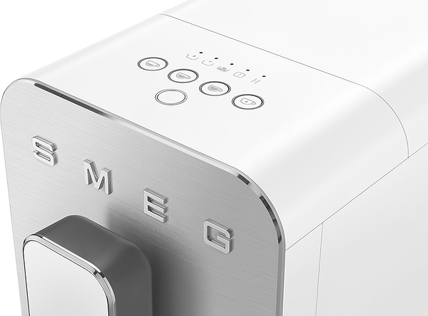 Фото - Кавомашина Smeg BCC11WHMEU