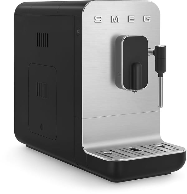 Фото - Кофемашина Smeg BCC12BLMEU