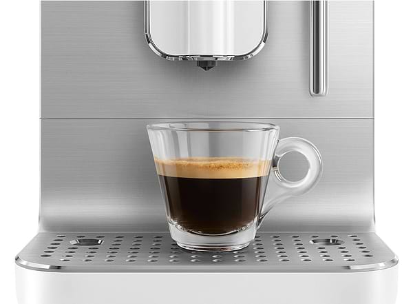 Фото - Кавомашина Smeg BCC12WHMEU