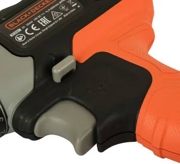 Фото - Дрель-шуруповерт Black&Decker BCD001C1