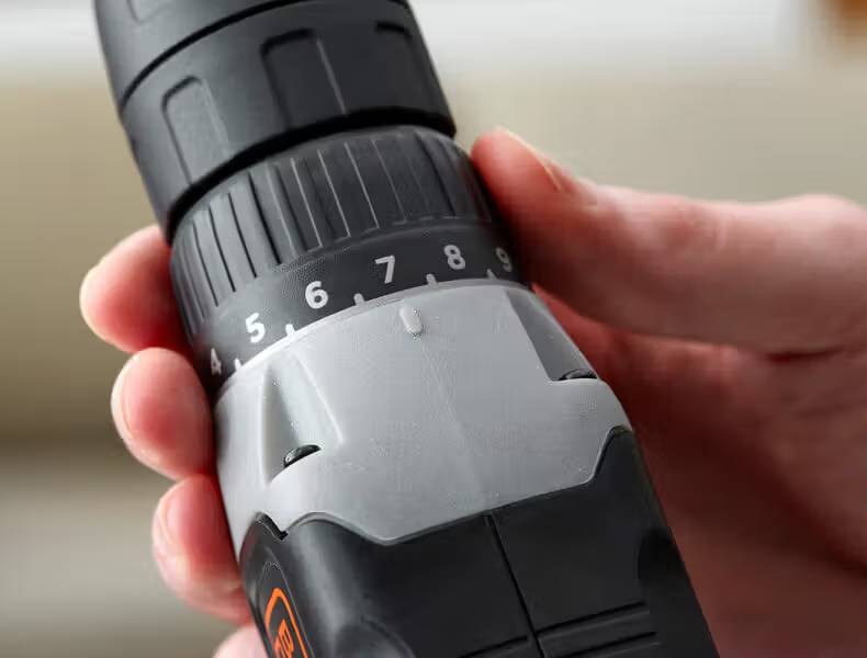 Фото - Дрель-шуруповерт Black&Decker BCD001C1