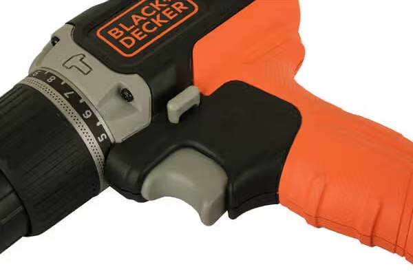 Фото - Дрель-шуруповерт Black&Decker BCD003C1
