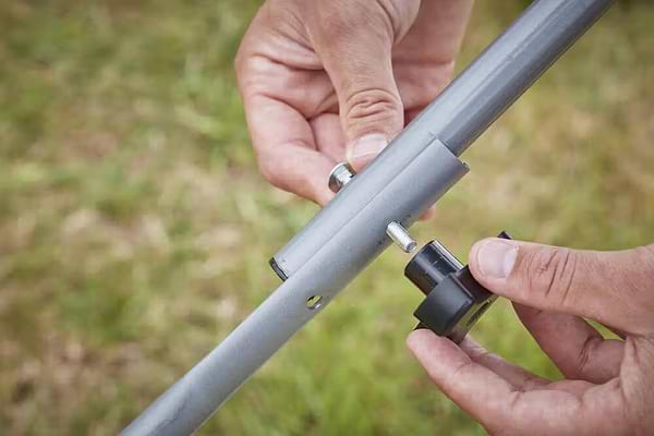 Фото - Газонокосилка аккумуляторная Black&Decker BCMW3336L1