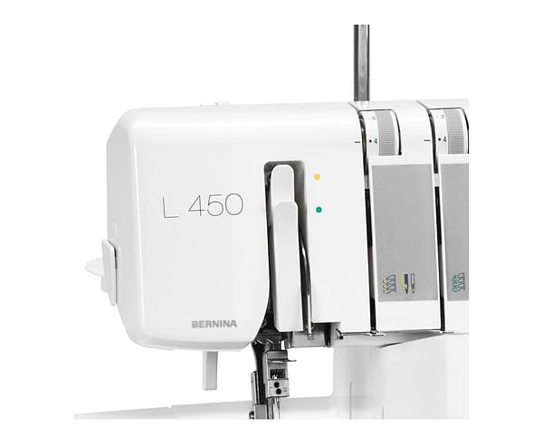 Фото - Оверлок Bernina Bernetta L 450