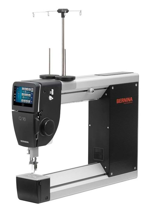 Фото - Стьобальна машина для квілтингу Bernina Q 16 Plus