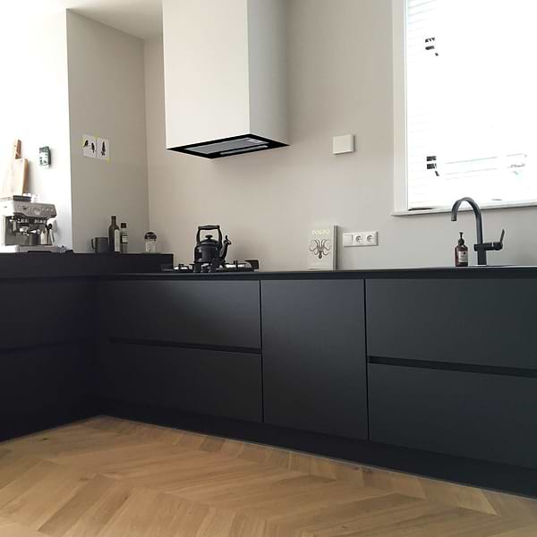 Фото - Вытяжка встраиваемая Whirlpool AKR750GK