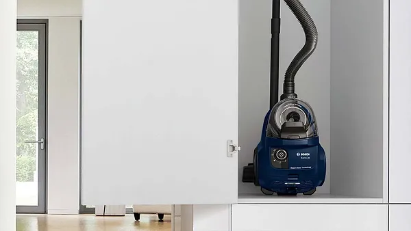 Фото - Пилосос для сухого прибирання без мішка Bosch BGS21X320